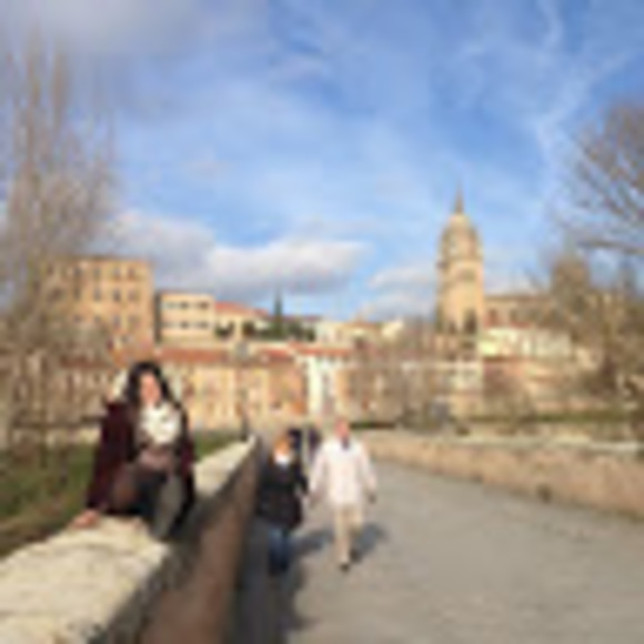 Meet your Posher, Amailie - Picture 1 of 1